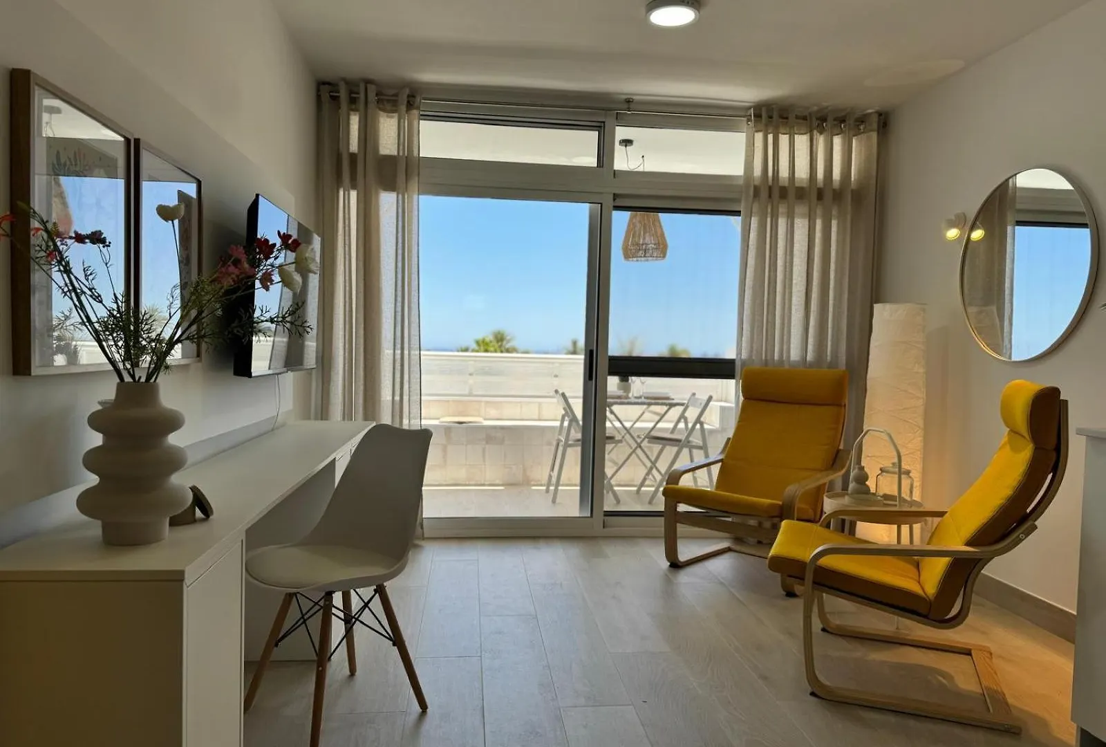 Dunas Yumbo Casa Fabrizio San Bartolome de Tirajana  Spain